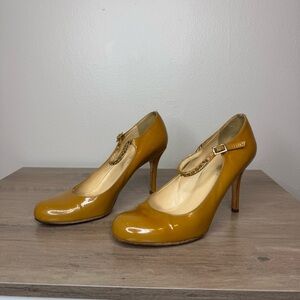 Kate Spade Patent Leather Heel Mustard Yellow Gold Chain